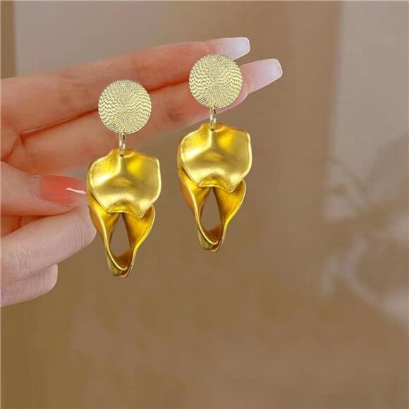 Statement Floral Tassel Earrings – Bold Lightweight Dangle Earrings - Picture 4 of 4